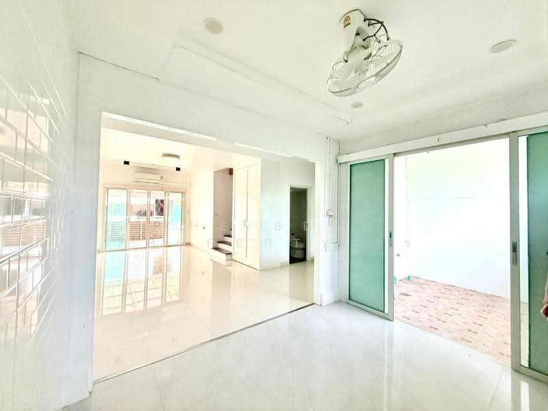 The Connect Suksawat 26, Bangkok, Suksawat Road, Soi Suksawat 26, Bangpakok, Rat Burana, Bangkok, 3 Bedrooms, 100 sqm, Townhouse For Sale, by The Best Property อร, 500647881 - DDproperty.com
