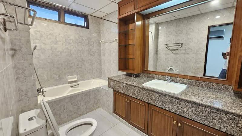 Sriratana Mansion 2, Bangkok, 59 Soi Sukhumvit 23, Khlongtoei Nua, Watthana, Bangkok, 3 Bedrooms, 250 sqm, Condo For Rent, by BANGKOK PROPERTY AGENTS, 500647919 - DDproperty.com