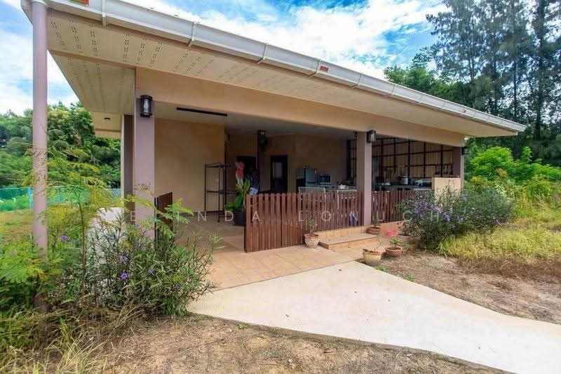 4-BR House, Prachuap Khiri Khan, Hua Hin, Prachuap Khiri Khan, 4 Bedrooms, 382 sqm, Single Detached House For Sale, by Melinda Lonuch, 500647976 - DDproperty.com