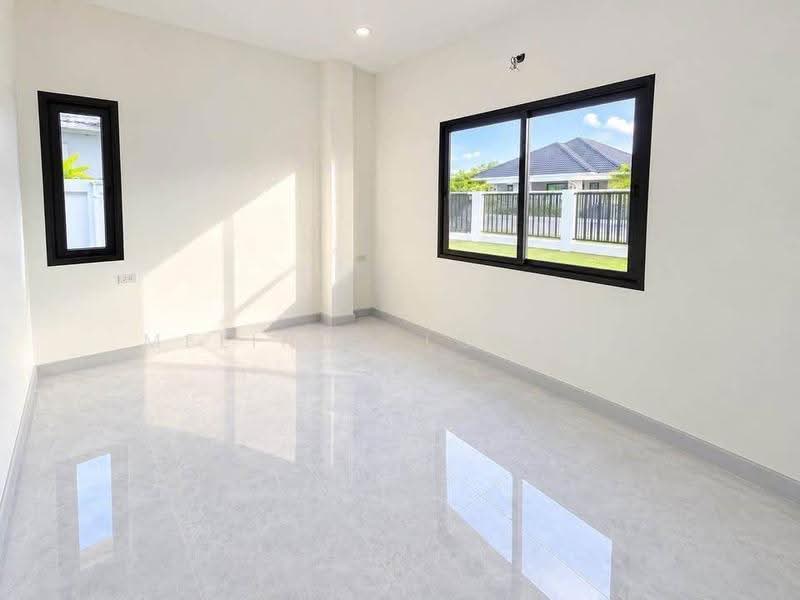 3 BR house, Prachuap Khiri Khan, Hin Lek Fai, Hua Hin, Prachuap Khiri Khan, 3 Bedrooms, 130 sqm, Single Detached House For Sale, by Melinda Lonuch, 500648000 - DDproperty.com