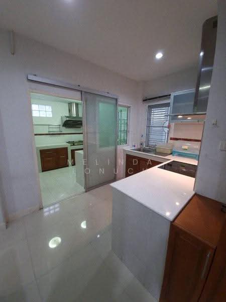 บ้าน 4-ห้องนอน, ชลบุรี, สุรศักดิ์, ศรีราชา, ชลบุรี, 325 ตร.ม., บ้านเดี่ยว ขาย, โดย Melinda Lonuch, 500648041 - DDproperty.com