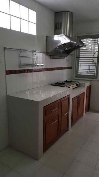 บ้าน 4-ห้องนอน, ชลบุรี, สุรศักดิ์, ศรีราชา, ชลบุรี, 325 ตร.ม., บ้านเดี่ยว ขาย, โดย Melinda Lonuch, 500648041 - DDproperty.com