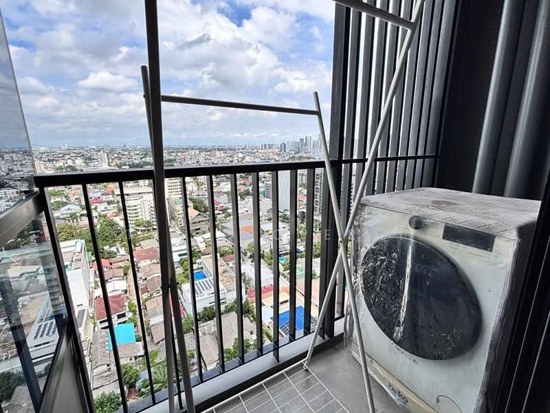Maru Ekkamai 2, Bangkok, 70-5 Sukhumvit 63 Road, Phra Kanong Nua, Watthana, Bangkok, 1 Bedroom, 31 sqm, Condo For Rent, by TRC Property, 500648075 - DDproperty.com