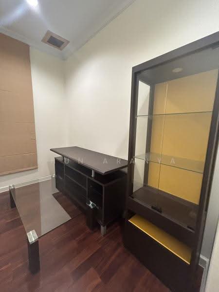 Narasiri Pattanakarn-Srinakarin, Bangkok, 878 Soi Srinakarin 20, Khlong Chan, Bang Kapi, Bangkok, 4 Bedrooms, 480 sqm, Single Detached House For Rent, by Khun Aranya, 500648100 - DDproperty.com