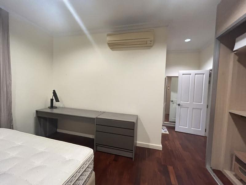 Narasiri Pattanakarn-Srinakarin, Bangkok, 878 Soi Srinakarin 20, Khlong Chan, Bang Kapi, Bangkok, 4 Bedrooms, 480 sqm, Single Detached House For Rent, by Khun Aranya, 500648100 - DDproperty.com