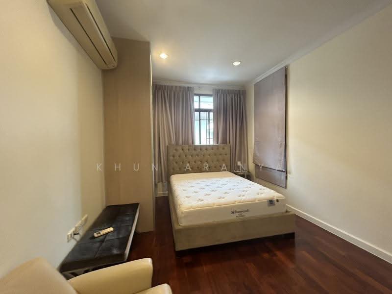 Narasiri Pattanakarn-Srinakarin, Bangkok, 878 Soi Srinakarin 20, Khlong Chan, Bang Kapi, Bangkok, 4 Bedrooms, 480 sqm, Single Detached House For Rent, by Khun Aranya, 500648100 - DDproperty.com