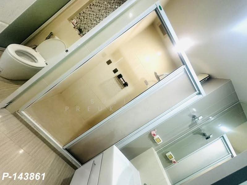 Life Ratchadapisek, Bangkok, 279 Ratchadapisaek Road, Huai Khwang, Bangkok, 2 Bedrooms, 46 sqm, Condo For Rent, by Susira Preuksawun, 500648105 - DDproperty.com