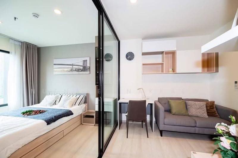 Life Asoke, Bangkok, Asoke-Dindang Road, Bang Kapi, Huai Khwang, Bangkok, 1 Bedroom, 30 sqm, Condo For Rent, by Nutnaree Nakkaew, 500648109 - DDproperty.com