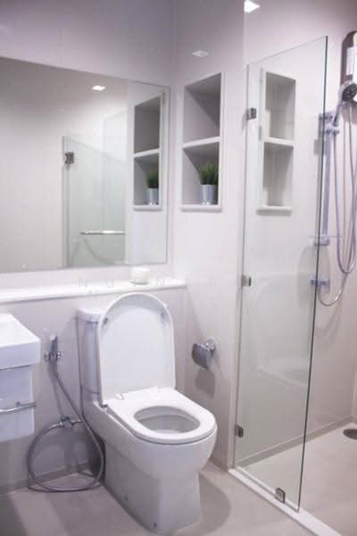 Life Sukhumvit 62, Bangkok, Soi Sukhumvit 62, Bang Chak, Phra Khanong, Bangkok, 1 Bedroom, 30 sqm, Condo For Rent, by Nutnaree Nakkaew, 500648139 - DDproperty.com