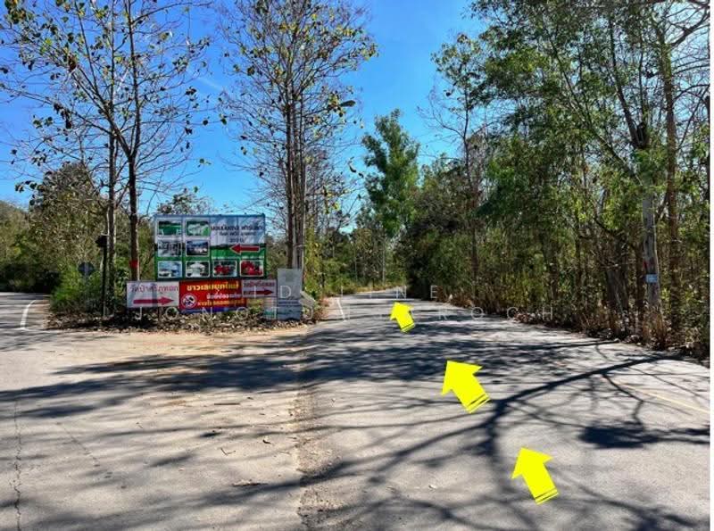 Land for sale in Chiang Khan near Walking Street. near tourist attract, Loei, Chiang Khan, Loei, , 8,000 sqm, Land For Sale, by ID line jongtumsaroch, 500648153 - DDproperty.com