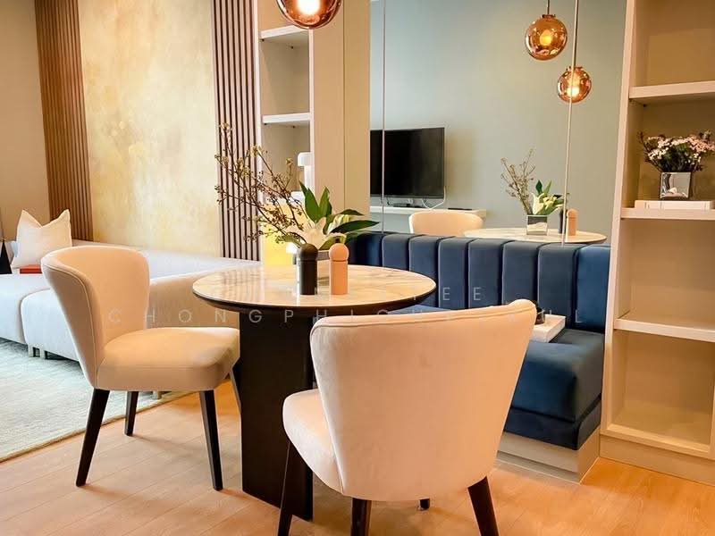 Noble Around Sukhumvit 33, Bangkok, 17 Soi Sukhumvit 33, Khlong Tan Nua, Watthana, Bangkok, 2 Bedrooms, 65 sqm, Condo For Rent, by Chanettee Chongphichetkul, 500648178 - DDproperty.com