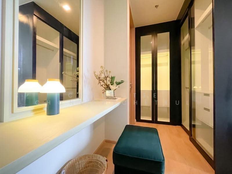 Noble Around Sukhumvit 33, Bangkok, 17 Soi Sukhumvit 33, Khlong Tan Nua, Watthana, Bangkok, 2 Bedrooms, 65 sqm, Condo For Rent, by Chanettee Chongphichetkul, 500648178 - DDproperty.com