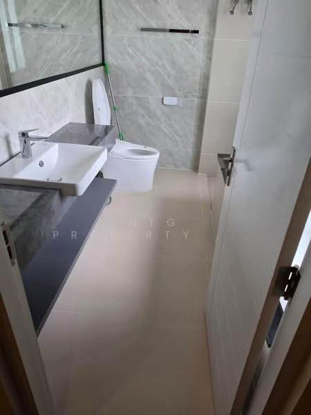 Bangkok Boulevard Ramintra 109, Bangkok, Phraya Suren 30 Alley, Bang Chun, Khlong Sam Wa, Bangkok, 5 Bedrooms, 279 sqm, Single Detached House For Rent, by NTG Property House Co.,Ltd., 500648204 - DDproperty.com