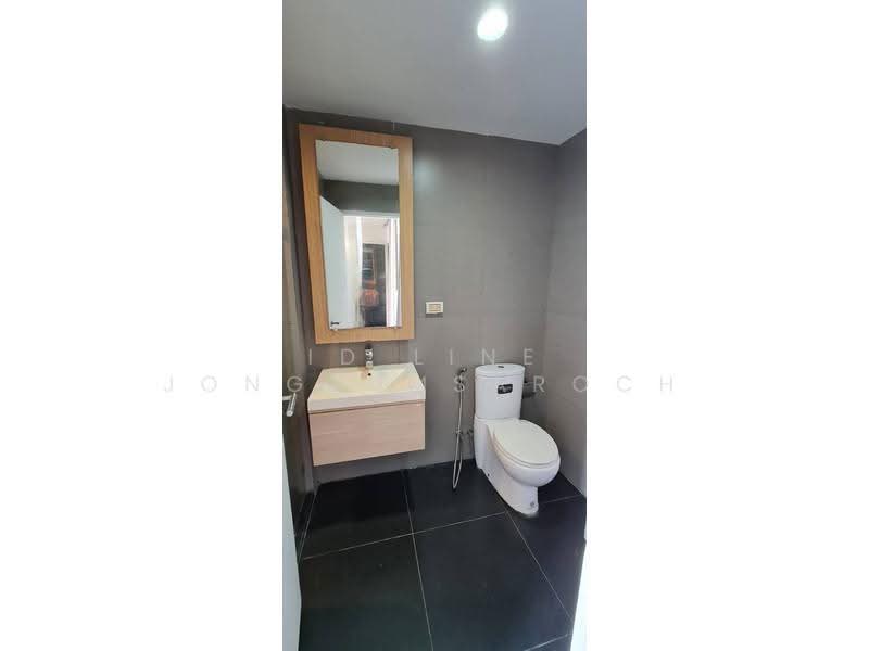 The Unique 10, Bangkok, 208/3 Lat Phrao Rd, Jom Phon, Chatuchak, Bangkok, 1 Bedroom, 30 sqm, Condo For Sale, by ID line jongtumsaroch, 500648215 - DDproperty.com