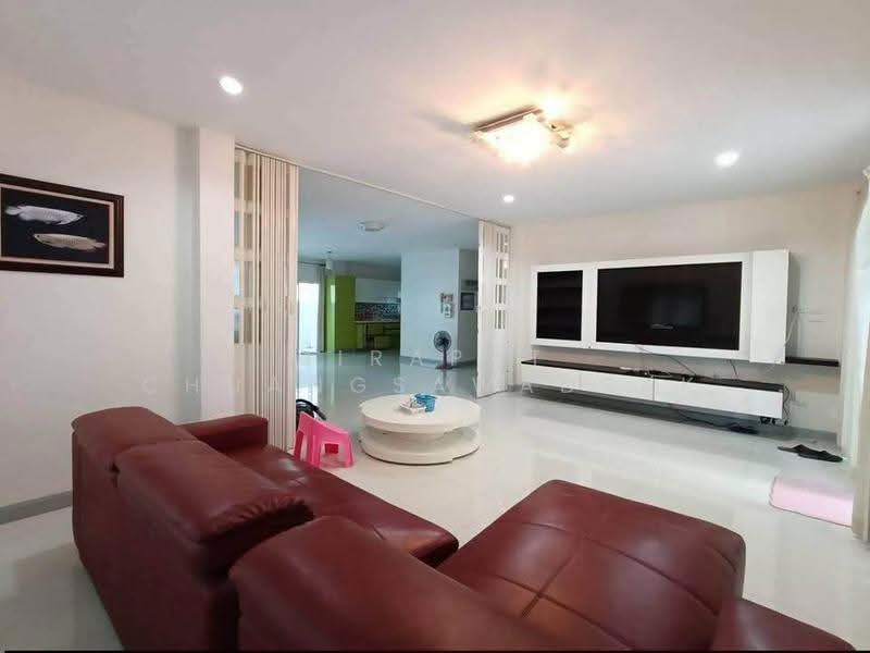 3 BR house, Chon Buri (Pattaya), Saen Suk, Muang Chon Buri, Chon Buri (Pattaya), 3 Bedrooms, 204 sqm, Single Detached House For Rent, by Jirapat Chuangsawadsak, 500648245 - DDproperty.com