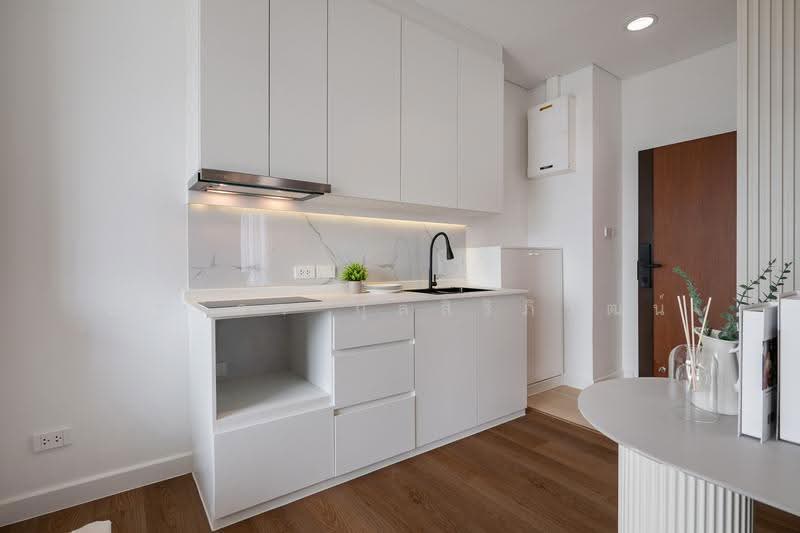 Intro Phaholyothin-Pradipat, Bangkok, Pradipat, Samsen Nai, Phaya Thai, Bangkok, 2 Bedrooms, 55 sqm, Condo For Sale, by ณัฐจีรา กุลสิริภิวัฒน์, 500648330 - DDproperty.com