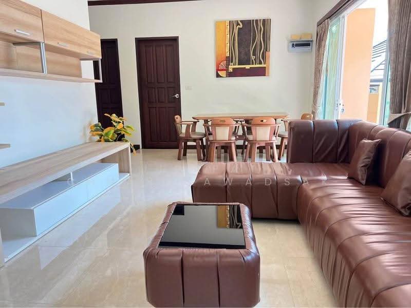 3-BR House, Prachuap Khiri Khan, Nong Kae, Hua Hin, Prachuap Khiri Khan, 3 Bedrooms, 204 sqm, Single Detached House For Rent, by Jirapat Chuangsawadsak, 500648355 - DDproperty.com