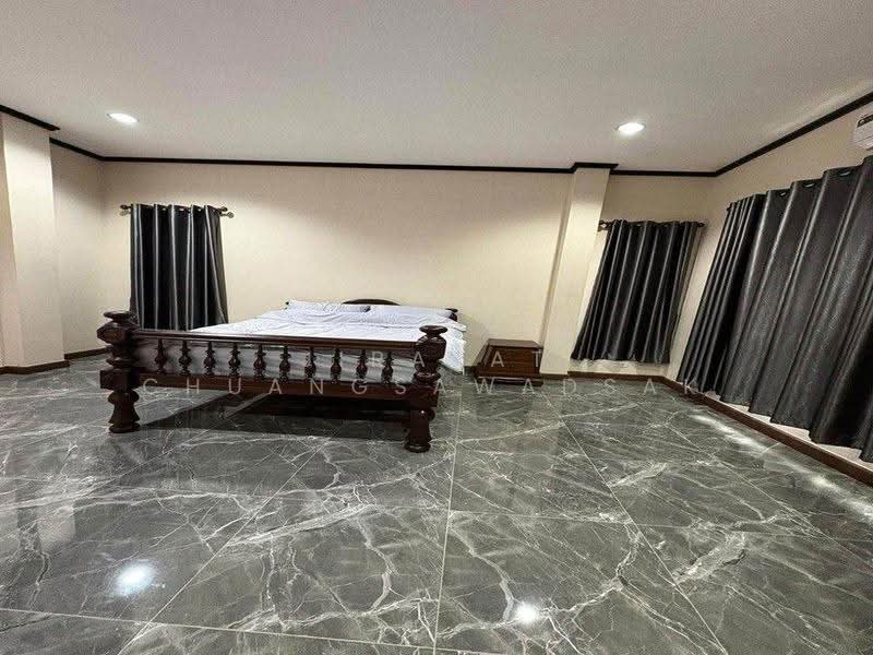 3-BR House, Chon Buri (Pattaya), Nong Pru, Bang Lamung (Pattaya), Chon Buri (Pattaya), 3 Bedrooms, 320 sqm, Single Detached House For Rent, by Jirapat Chuangsawadsak, 500648364 - DDproperty.com