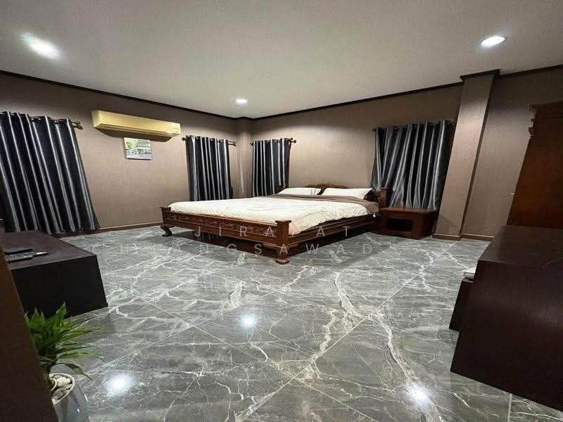 3-BR House, Chon Buri (Pattaya), Nong Pru, Bang Lamung (Pattaya), Chon Buri (Pattaya), 3 Bedrooms, 320 sqm, Single Detached House For Rent, by Jirapat Chuangsawadsak, 500648364 - DDproperty.com