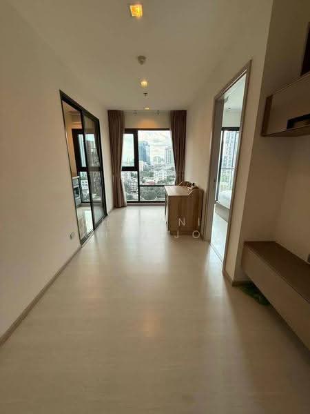 Rhythm Sukhumvit 36-38, Bangkok, 55 Soi Sukhumvit 36, Sukhumvit Road, Phra Kanong, Khlong Toei, Bangkok, 1 Bedroom, 34 sqm, Condo For Sale, by Chayanin Khanijou, 500648429 - DDproperty.com