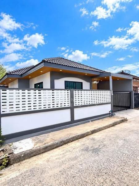 Baan Promphun Premium BeeTown, Phuket, 4027, Pa Khlok, Thalang, Phuket, 3 Bedrooms, 160 sqm, Single Detached House For Sale, by Connex Property, 500648649 - DDproperty.com