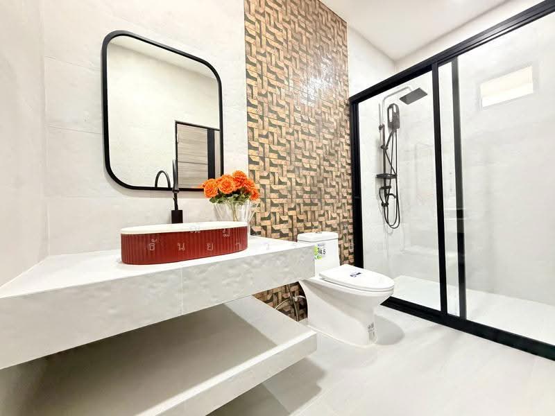 ตำบลหนองปรือ อำเภอบางละมุง จังหวัดชลบุรี, Chon Buri (Pattaya), Nong Pru, Bang Lamung (Pattaya), Chon Buri (Pattaya), 4 Bedrooms, 185 sqm, Single Detached House For Sale, by Nattipha Thanyawat, 500648654 - DDproperty.com