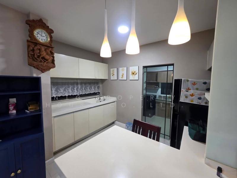 Mantana Lake Watcharapol, Bangkok, Sukhaphiban 5 Road, O-Ngoen, Sai Mai, Bangkok, 3 Bedrooms, 240 sqm, Single Detached House For Rent, by NTG Property House Co.,Ltd., 500648676 - DDproperty.com