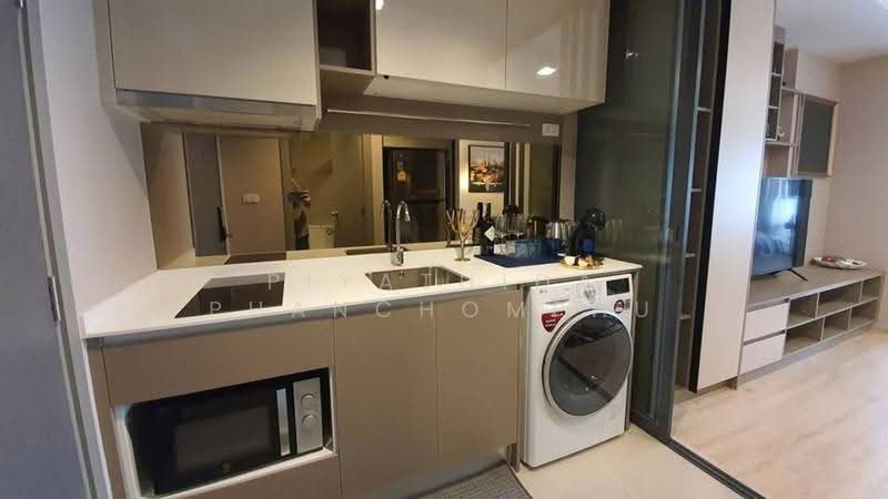 IDEO Sathorn-Wongwian Yai, Bangkok, 219 Soi Krung Thonburi 1, Khlong Ton Sai, Khlong San, Bangkok, 1 Bedroom, 36 sqm, Condo For Rent, by Piyathida Phanchomphu, 500648709 - DDproperty.com