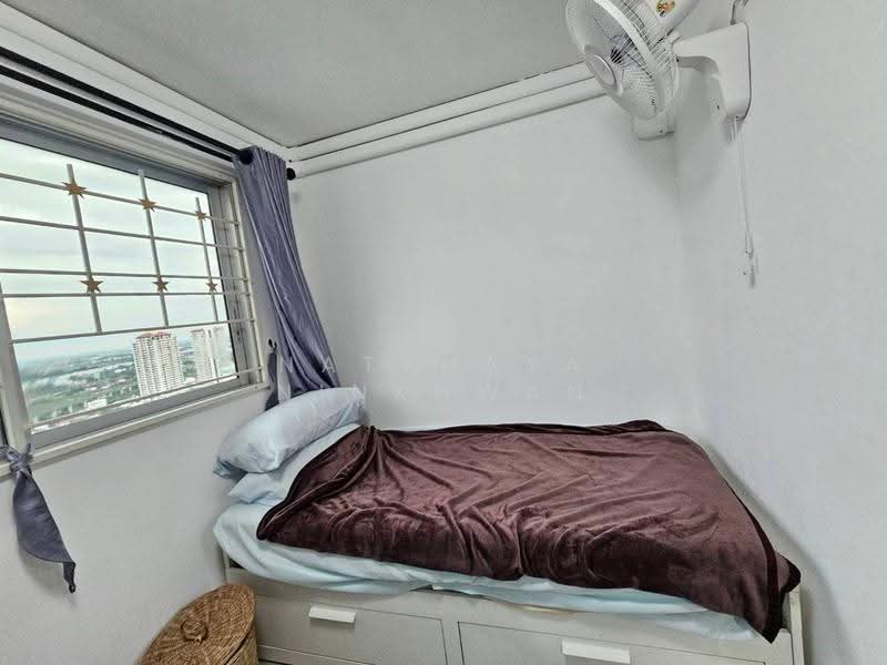 Asakan Place Srinakarin, Bangkok, 617 Srinakarin Road, Suan Luang, Bangkok, 2 Bedrooms, 43 sqm, Condo For Rent, by Natthaya Ninkhwan, 500648794 - DDproperty.com