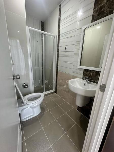 Golden Town Vibhavadi - Rangsit, Pathum Thani, Phaholyothin Road, Khlong Nung, Khlong Luang, Pathum Thani, 4 Bedrooms, 120 sqm, Townhouse For Rent, by Pithapong Sermchatcharoenkan, 500648795 - DDproperty.com