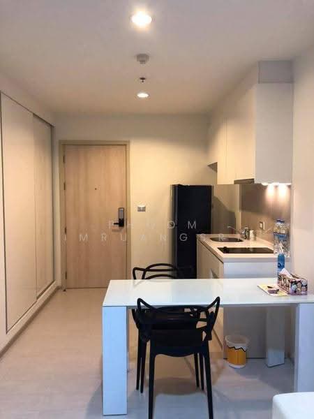 Rhythm Sukhumvit 42, Bangkok, Soi Sukhumvit 42, Sukhumvit Road, Phra Kanong, Khlong Toei, Bangkok, 1 Bedroom, 35 sqm, Condo For Rent, by Phoom Imruangsri, 500648868 - DDproperty.com