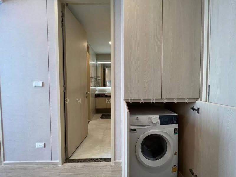 Noble State 39, Bangkok, 35 Soi Sukhumvit 39, Khlong Tan Nua, Watthana, Bangkok, 1 Bedroom, 30 sqm, Condo For Rent, by Phoom Imruangsri, 500648916 - DDproperty.com