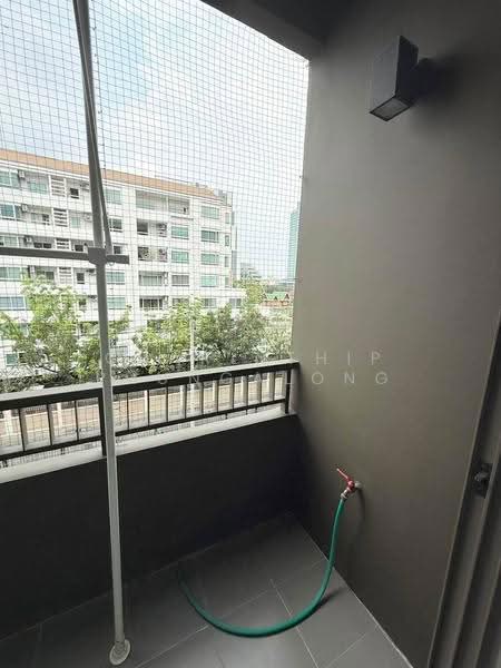 Metro Luxe Ratchada, Bangkok, 461 Ratchadaphisek Road, Din Daeng, Bangkok, 1 Bedroom, 28 sqm, Condo For Rent, by Charinthip Phungalong, 500648954 - DDproperty.com
