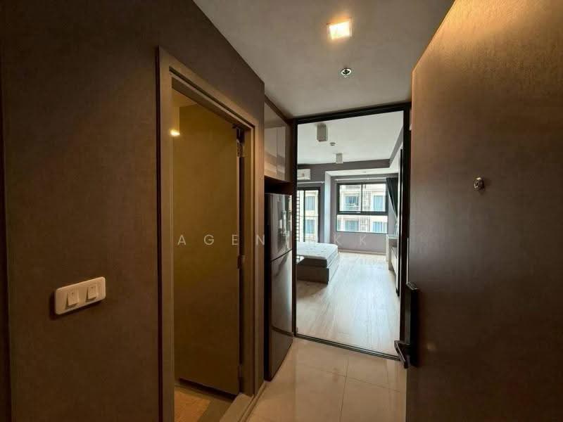 IDEO Sathorn-Wongwian Yai, Bangkok, 219 Soi Krung Thonburi 1, Khlong Ton Sai, Khlong San, Bangkok, Studio, 27 sqm, Condo For Rent, by Agentbkk, 500648984 - DDproperty.com
