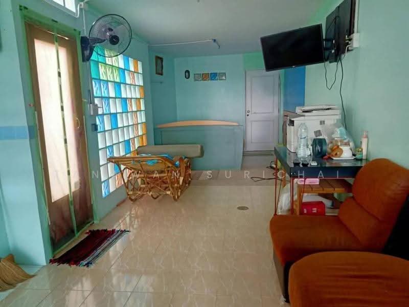 4 BR house, Chon Buri (Pattaya), Bang Lamung, Bang Lamung (Pattaya), Chon Buri (Pattaya), 4 Bedrooms, 400 sqm, Single Detached House For Sale, by Tanawan Surichai, 500649300 - DDproperty.com