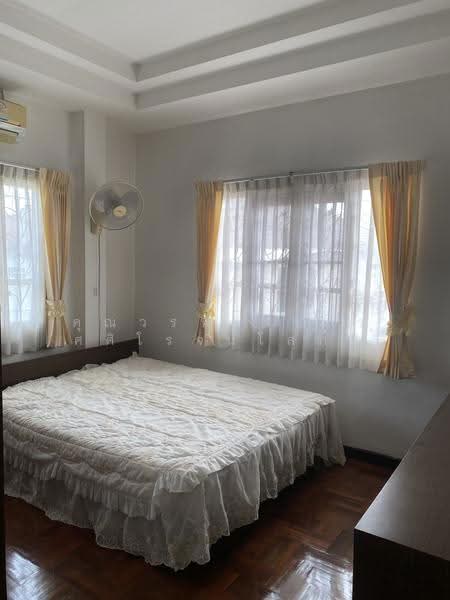 Ekwattana Phetkasem, Bangkok, เพชรเกษม ซอยหมู่บ้านเศรษฐกิจ 22, Lak Song, Bang Khae, Bangkok, 3 Bedrooms, 230 sqm, Single Detached House For Rent, by คุณวรพรรษสร ศศิโรจน์โสภณ, 500649314 - DDproperty.com