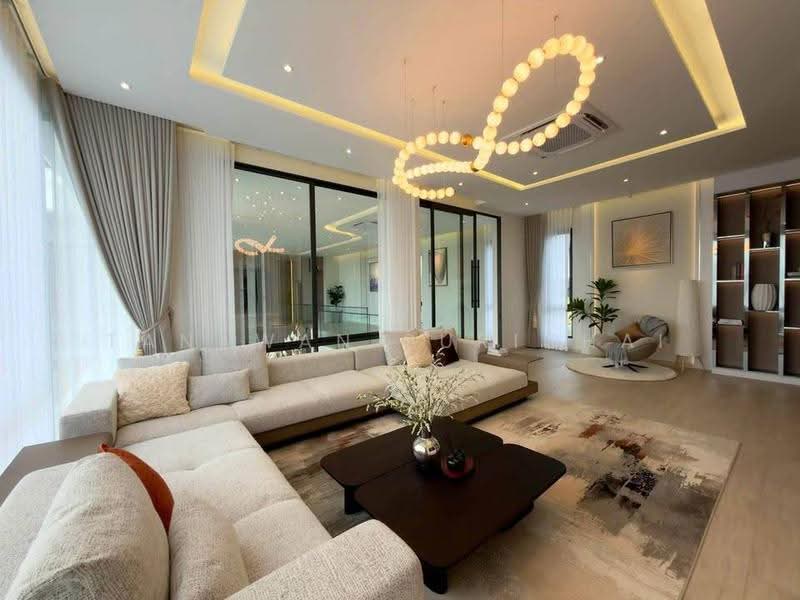 5-BR House, Chon Buri (Pattaya), Poong, Bang Lamung (Pattaya), Chon Buri (Pattaya), 5 Bedrooms, 1,200 sqm, Single Detached House For Sale, by Tanawan Surichai, 500649316 - DDproperty.com