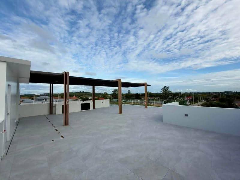 5-BR House, Chon Buri (Pattaya), Poong, Bang Lamung (Pattaya), Chon Buri (Pattaya), 5 Bedrooms, 1,200 sqm, Single Detached House For Sale, by Tanawan Surichai, 500649316 - DDproperty.com