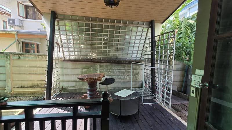 Living Nara Ramkhamhaeng-Suvarnabhumi, Bangkok, Khlong Song Ton Nun, Lat Krabang, Bangkok, 3 Bedrooms, 200 sqm, Single Detached House For Sale, by Jatuporn Amonsin, 500649400 - DDproperty.com