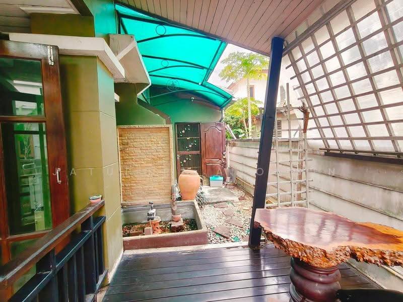 Living Nara Ramkhamhaeng-Suvarnabhumi, Bangkok, Khlong Song Ton Nun, Lat Krabang, Bangkok, 3 Bedrooms, 200 sqm, Single Detached House For Sale, by Jatuporn Amonsin, 500649400 - DDproperty.com