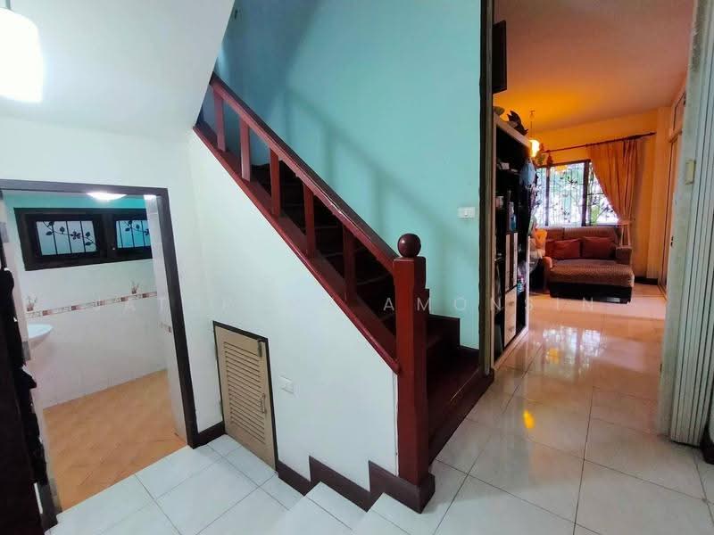 Living Nara Ramkhamhaeng-Suvarnabhumi, Bangkok, Khlong Song Ton Nun, Lat Krabang, Bangkok, 3 Bedrooms, 200 sqm, Single Detached House For Sale, by Jatuporn Amonsin, 500649400 - DDproperty.com