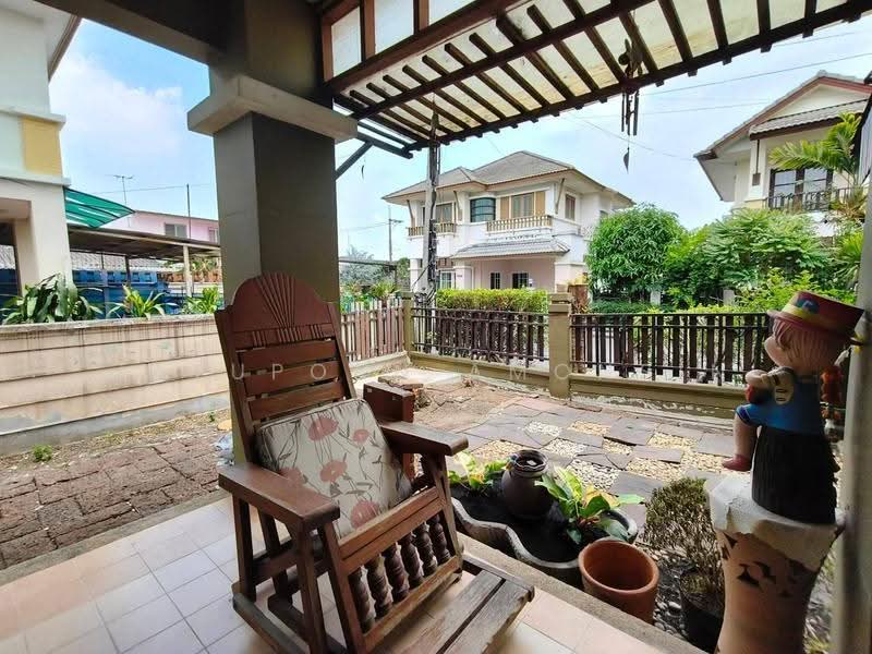Living Nara Ramkhamhaeng-Suvarnabhumi, Bangkok, Khlong Song Ton Nun, Lat Krabang, Bangkok, 3 Bedrooms, 200 sqm, Single Detached House For Sale, by Jatuporn Amonsin, 500649400 - DDproperty.com