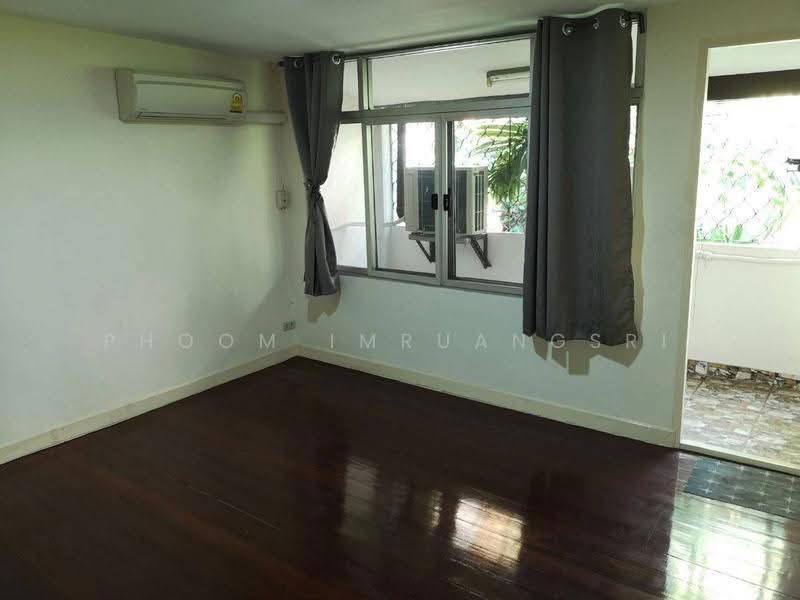 ทาวน์เฮ้าส์ 3-ห้องนอน, กรุงเทพ, คลองตัน, คลองเตย, กรุงเทพ, 240 ตร.ม., ทาวน์เฮ้าส์ ขาย, โดย Phoom Imruangsri, 500649671 - DDproperty.com