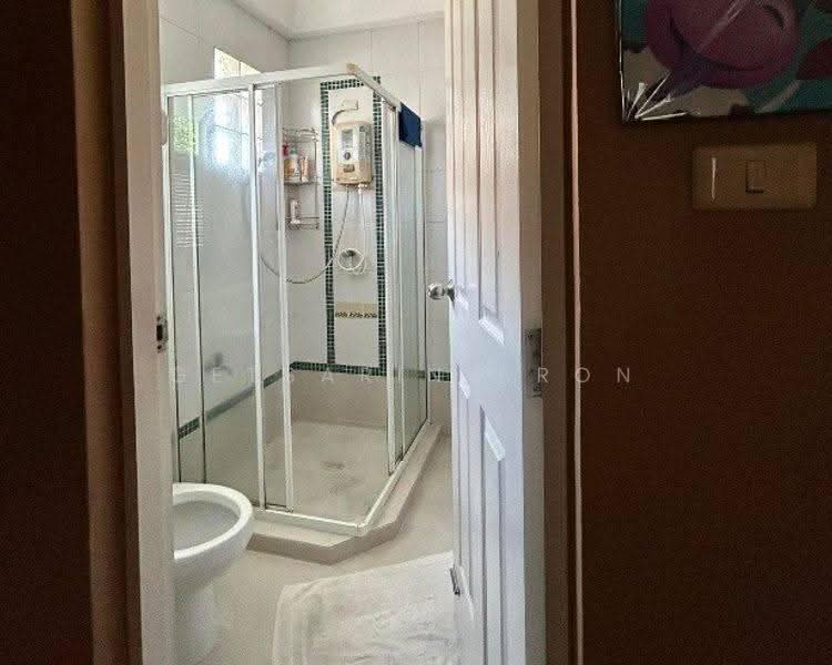 3 BR house, Bangkok, Lam Pla Tiew, Lat Krabang, Bangkok, 3 Bedrooms, 111 sqm, Single Detached House For Sale, by Getsarin Aron, 500649673 - DDproperty.com