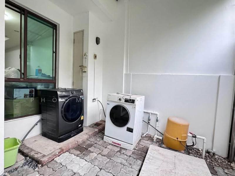 The Private Sukhumvit-Bangchak, Bangkok, 88 Sukhumvit 97/1 Alley, Bang Chak, Phra Khanong, Bangkok, 3 Bedrooms, 180 sqm, Townhouse For Rent, by Phoom Imruangsri, 500649675 - DDproperty.com