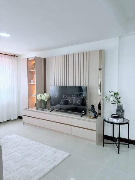 6-BR House, Bangkok, Huai Khwang, Bangkok, 6 Bedrooms, 500 sqm, Single Detached House For Rent, by Phoom Imruangsri, 500649692 - DDproperty.com