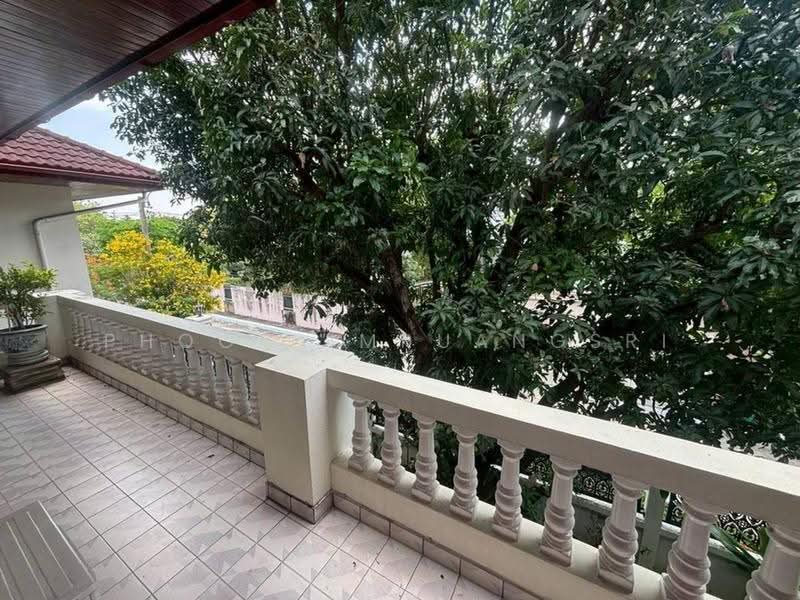 4-BR House, Bangkok, Bang Chak, Phra Khanong, Bangkok, 4 Bedrooms, 268 sqm, Single Detached House For Sale, by Phoom Imruangsri, 500649699 - DDproperty.com