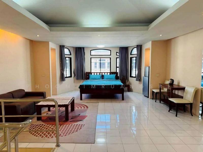 Moo Baan Chicha Castle, Bangkok, Sukhumvit 31, Khlongtoei Nua, Watthana, Bangkok, 4 Bedrooms, 350 sqm, Townhouse For Rent, by Phoom Imruangsri, 500649717 - DDproperty.com