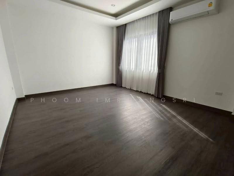 บ้าน 4-ห้องนอน, กรุงเทพ, พระโขนงเหนือ, วัฒนา, กรุงเทพ, 330 ตร.ม., บ้านเดี่ยว ขาย, โดย Phoom Imruangsri, 500649743 - DDproperty.com