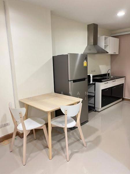 The Link Sukhumvit 50, Bangkok, Soi Sukhumvit 50, Sukhumvit Road, Phra Kanong, Khlong Toei, Bangkok, 1 Bedroom, 42 sqm, Condo For Rent, by Teeranant Chonwisaikajon, 500649816 - DDproperty.com